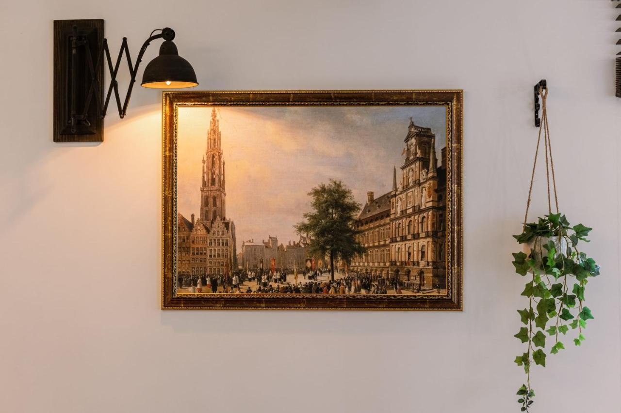 Authentic Apartment In The Heart Of Antwerpen Exterior foto