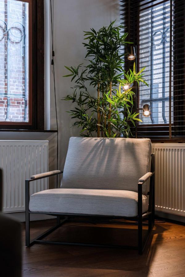 Authentic Apartment In The Heart Of Antwerpen Exterior foto